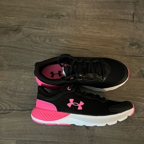 Under Armour Unisex-Child Grade School Charge shoes - Picture 4 of 9